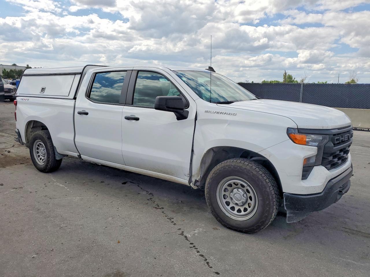 2024 Chevrolet Silverado K1500 - Image 4