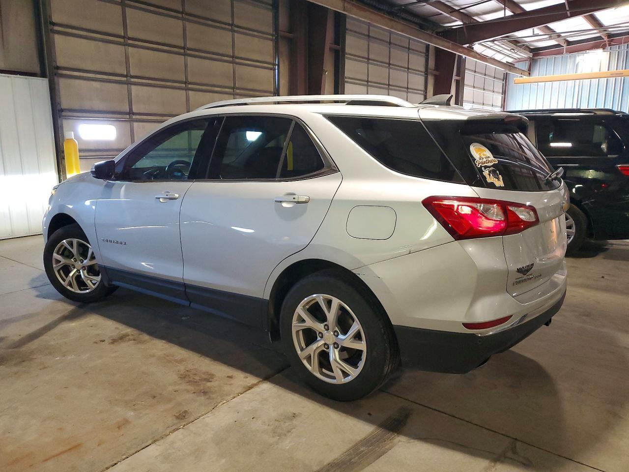 2018 Chevrolet Equinox Lt - Фото 2