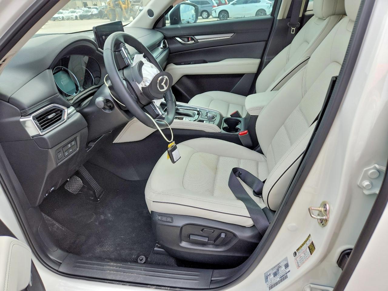 2025 Mazda Cx-5 Premium Plus - Image 7