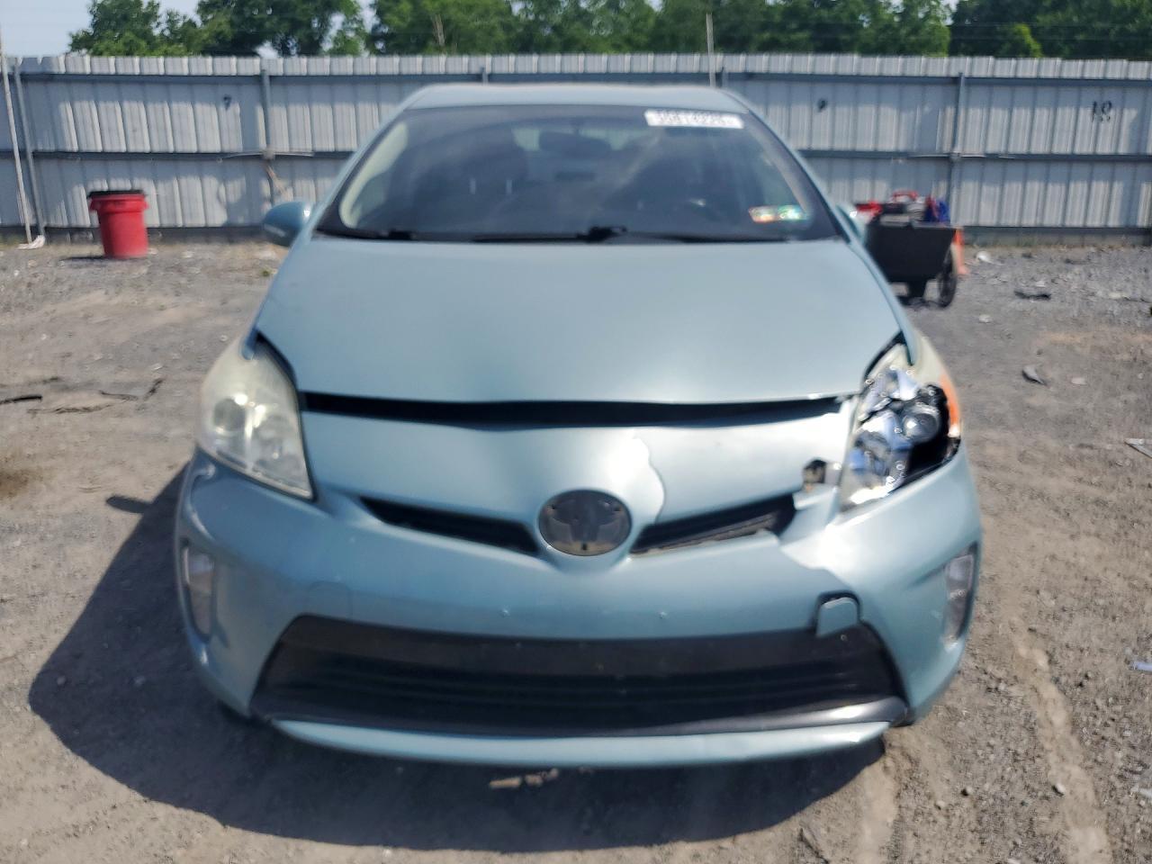 2014 Toyota Prius Two - Фото 5