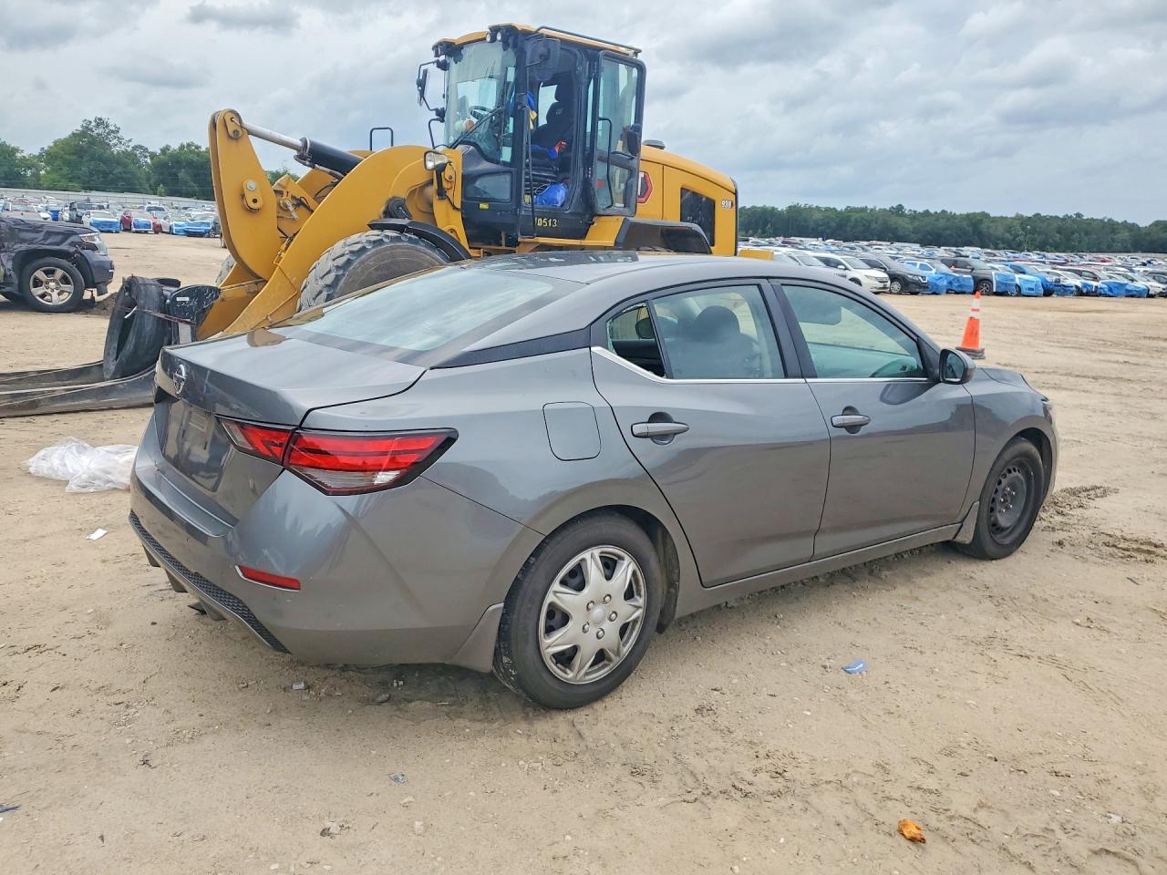 2021 Nissan Sentra S - Фото 3