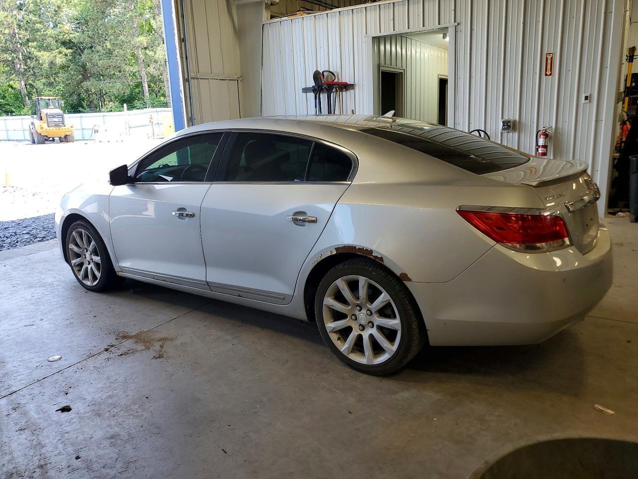 2012 Buick Lacrosse Touring - Image 2