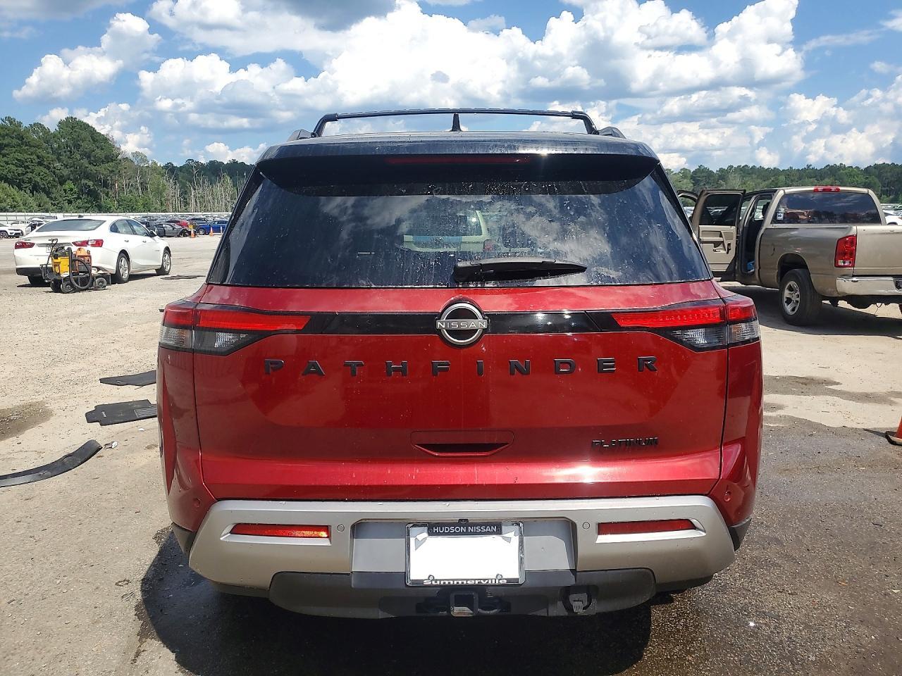 2023 Nissan Pathfinder Platinum - Фото 6
