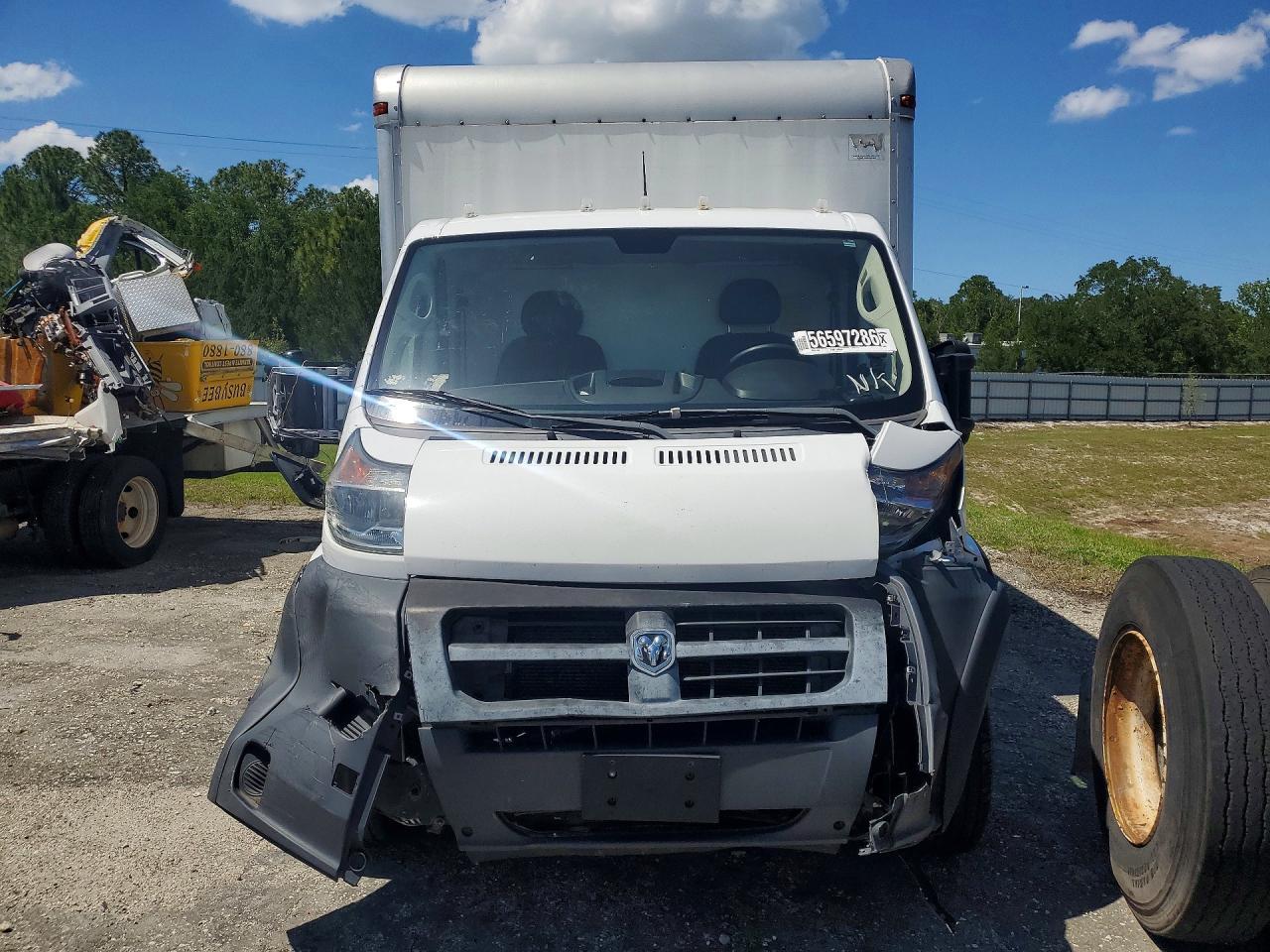 2018 Ram Promaster 3500 Box Truck - Фото 5