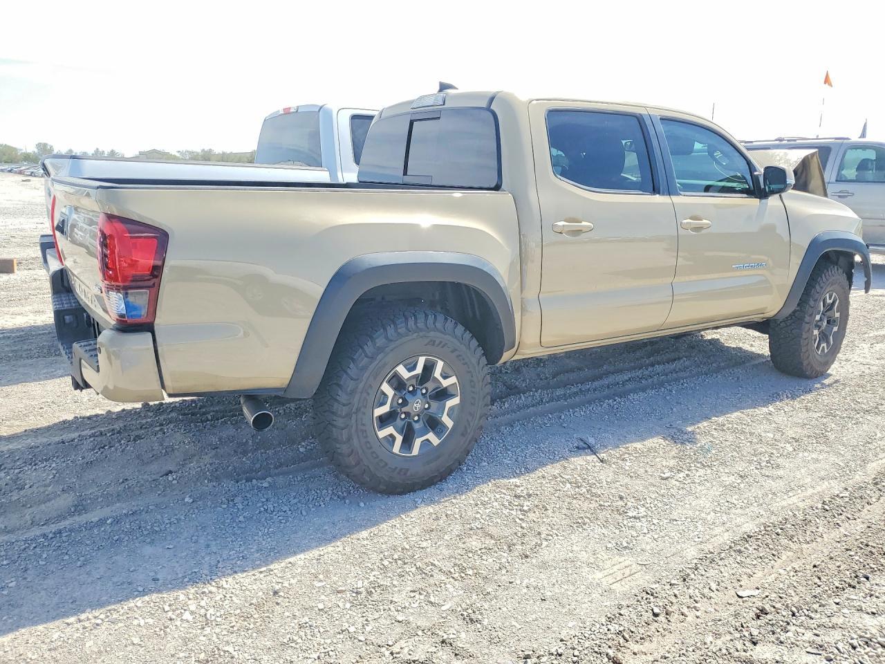 2018 Toyota Tacoma Trd Off-Road - Фото 3