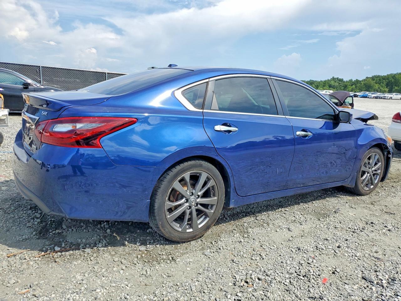 2018 Nissan Altima 2.5 Sr - Фото 3
