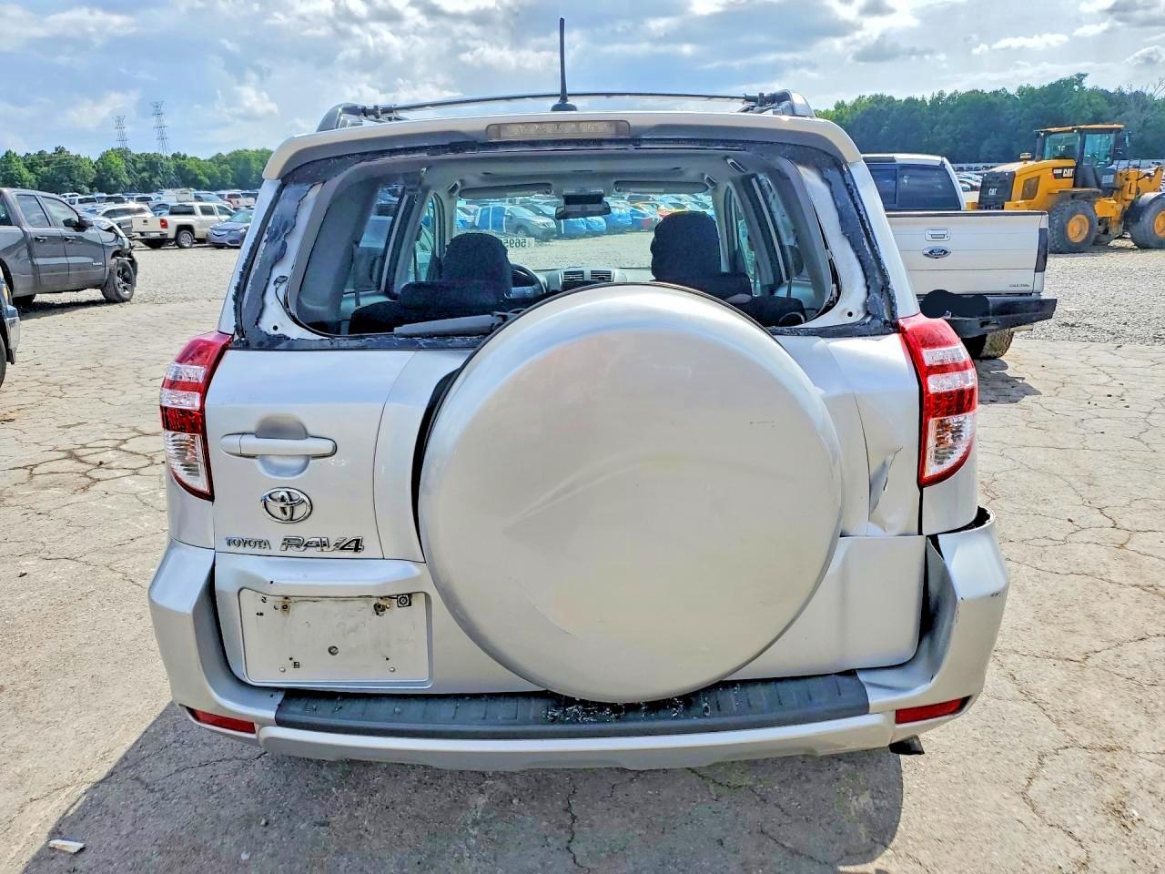 2011 Toyota Rav4 Base - Image 6
