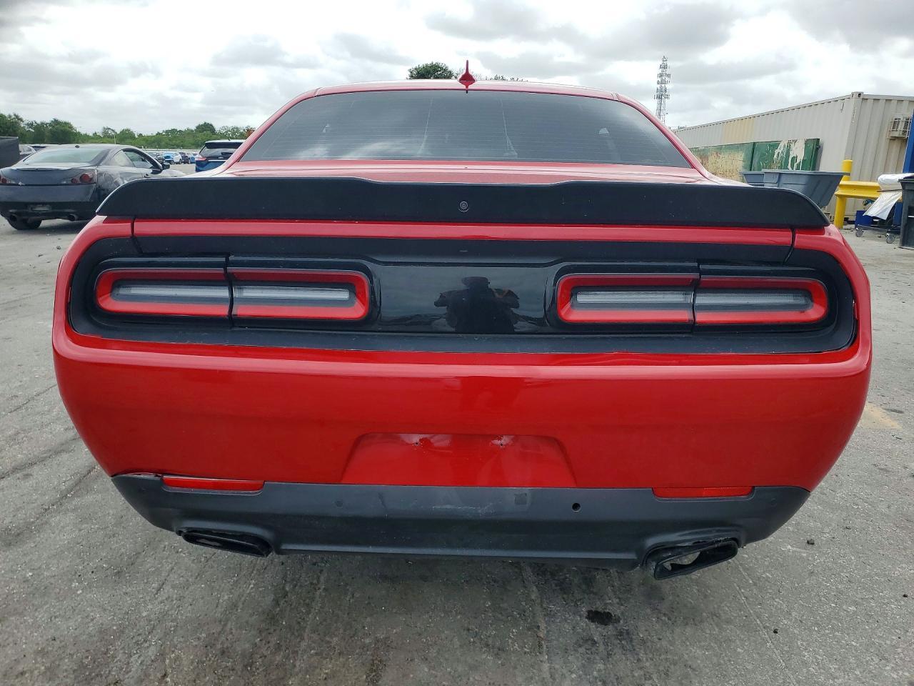 2015 Dodge Challenger Sxt Plus - Image 6