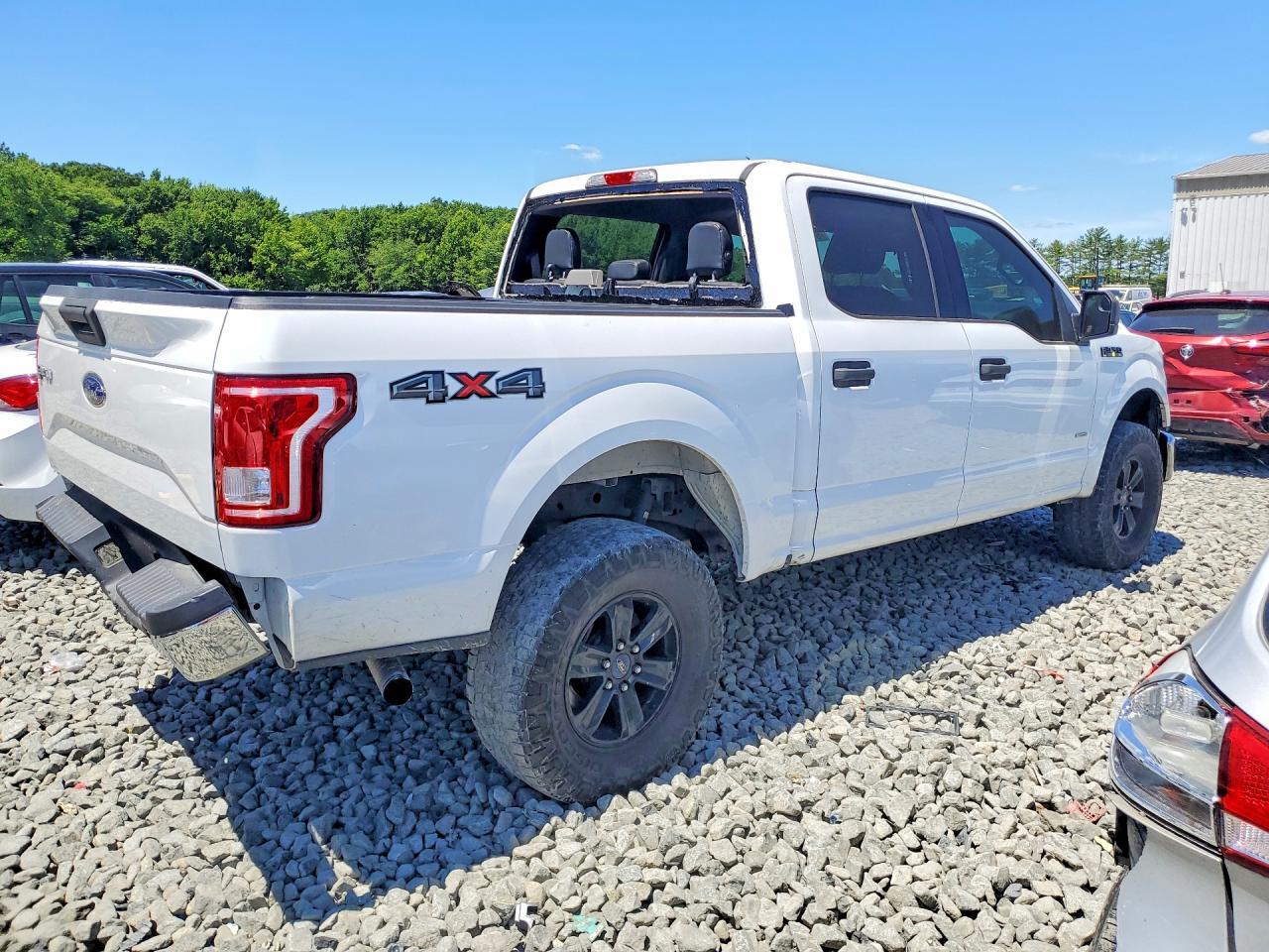 2016 Ford F150 Supercrew - Image 3