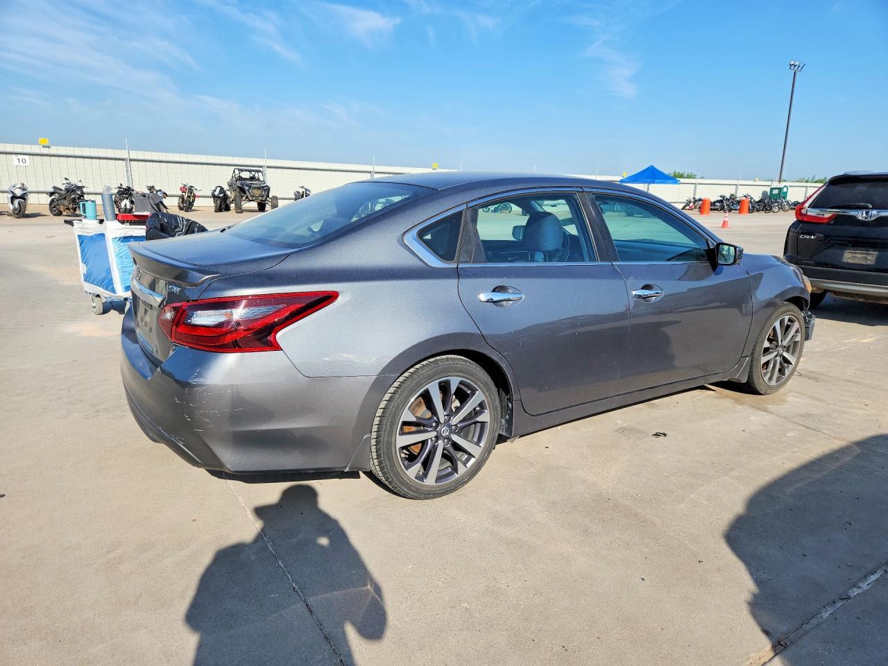 2017 Nissan Altima 2.5 Sr - Image 3