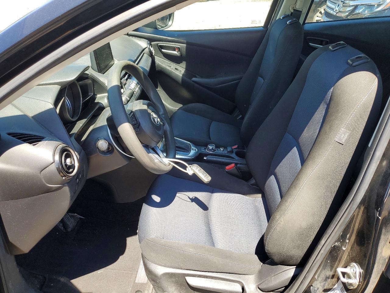 2019 Toyota Yaris Le - Фото 7