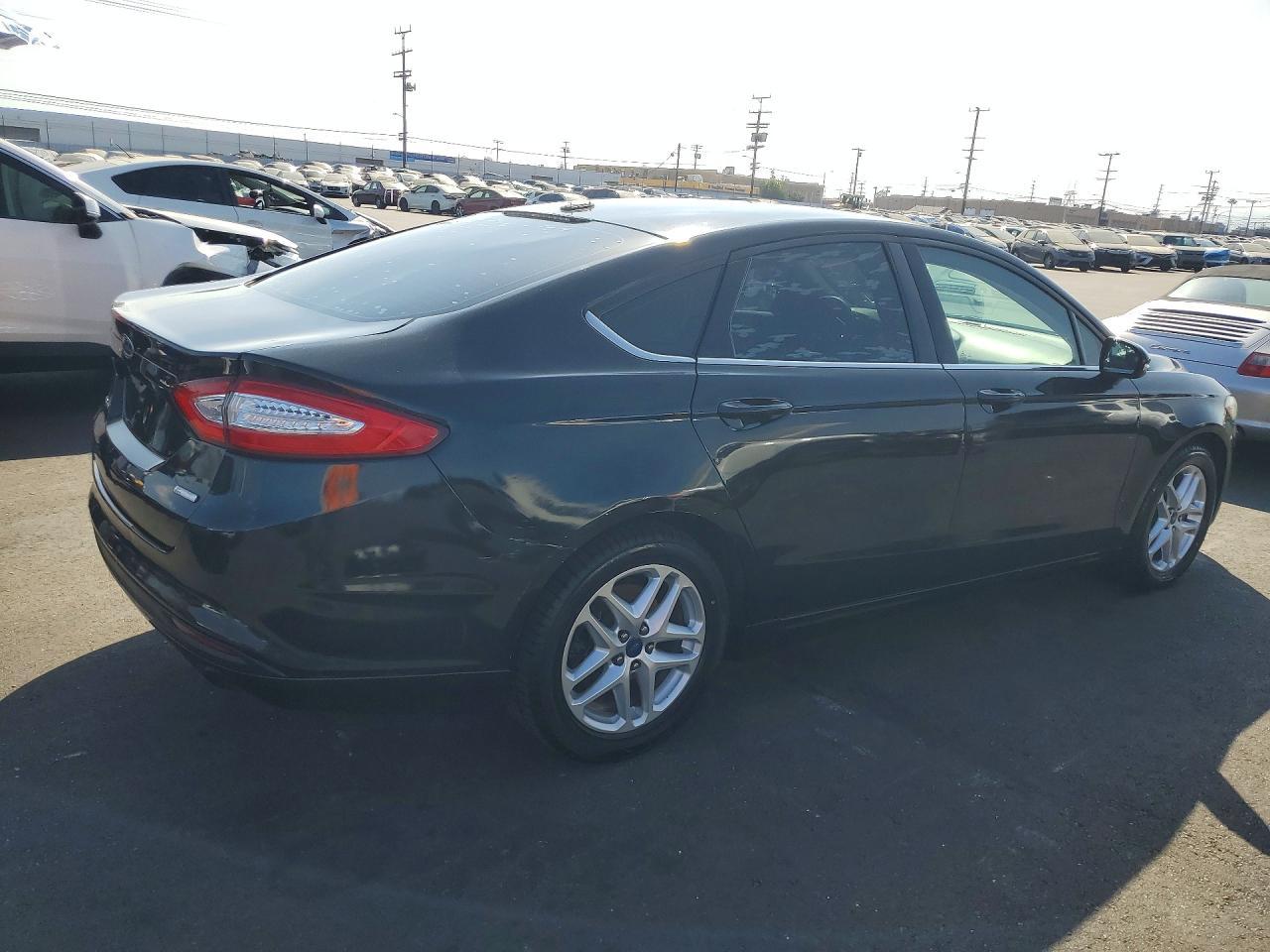 2014 Ford Fusion Se - Фото 3