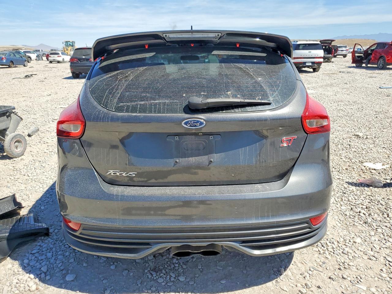 2016 Ford Focus St - Фото 6