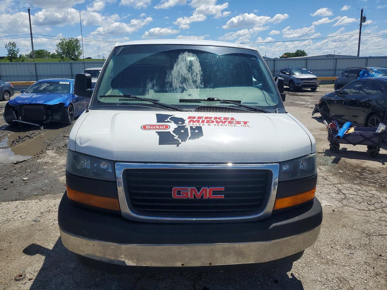 2019 GMC Savana G2500 - Фото 5