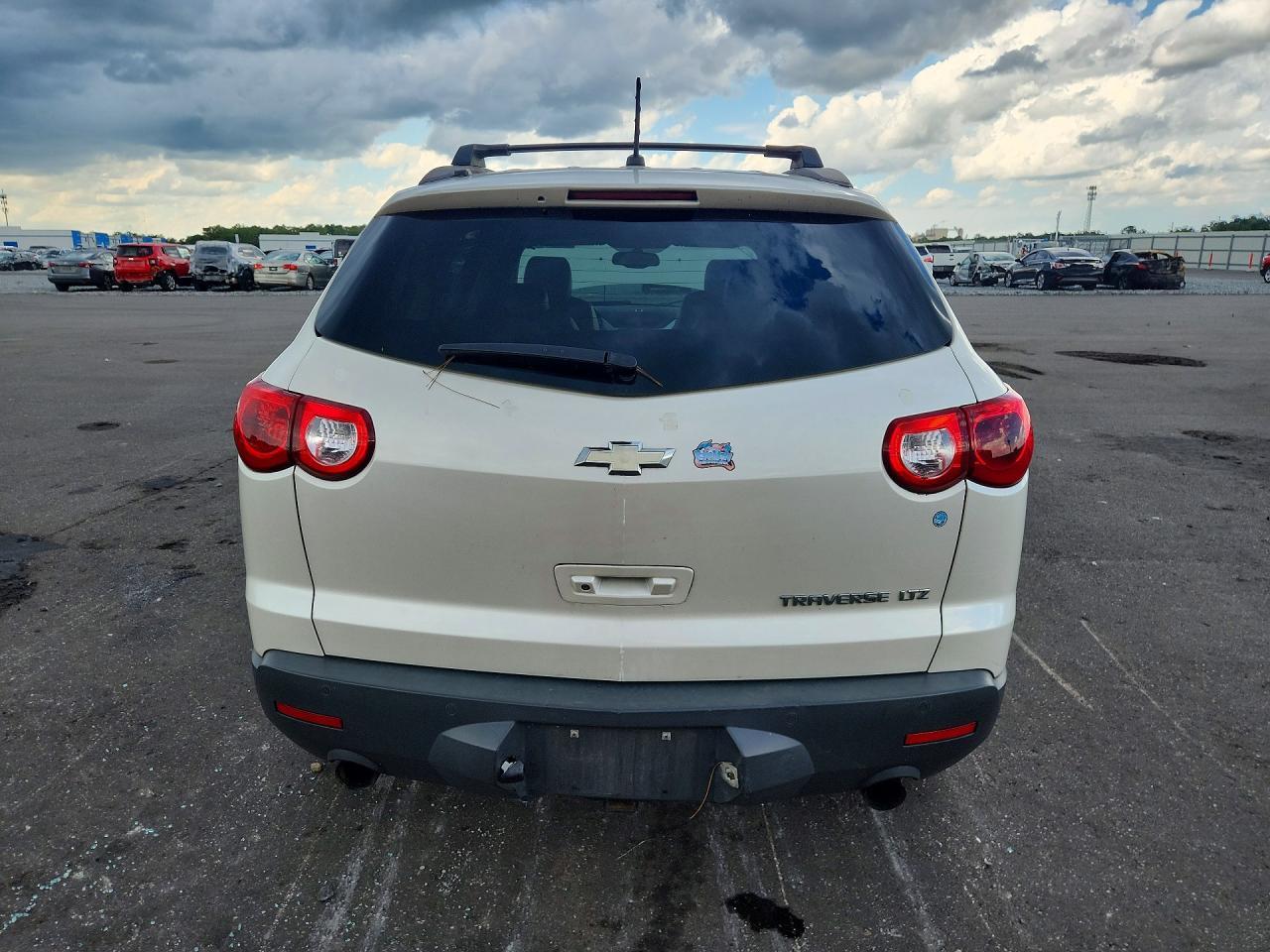 2011 Chevrolet Traverse Ltz - Фото 6