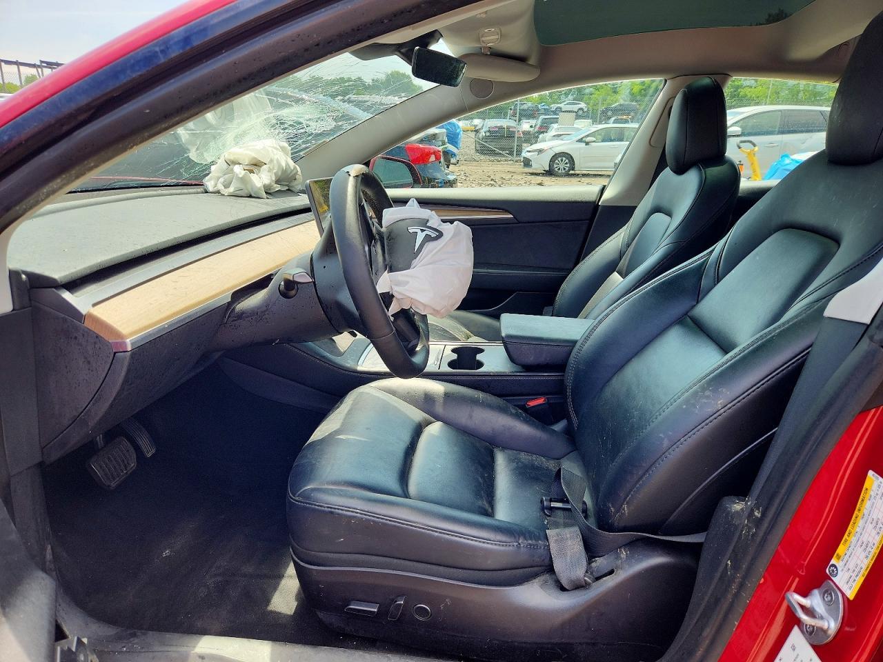 2023 Tesla Model 3 - Image 7