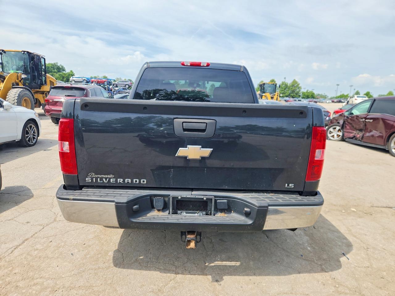 2009 Chevrolet Silverado C1500 - Image 6