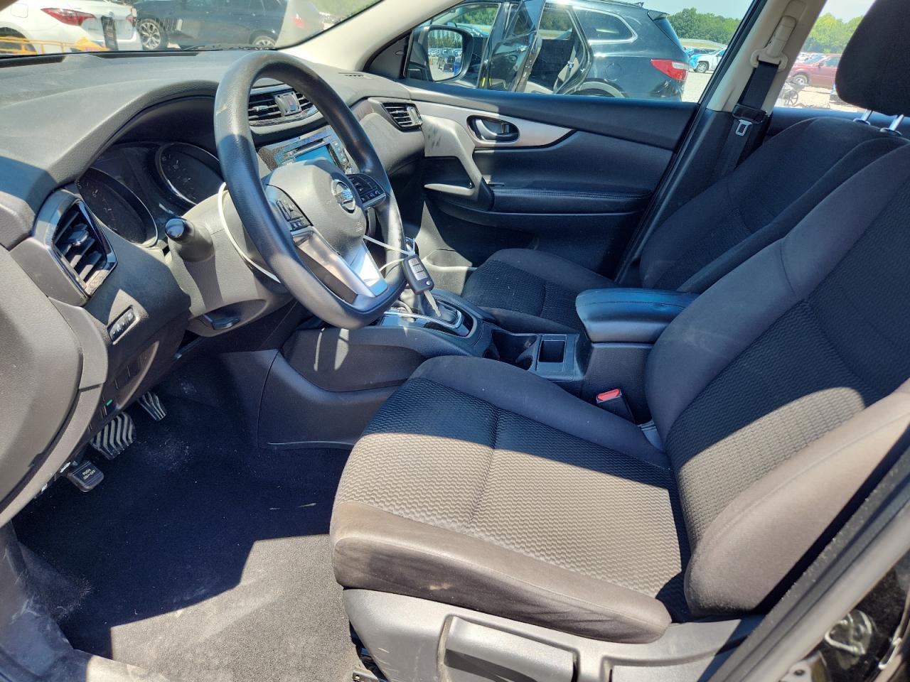 2019 Nissan Rogue Sport S - Фото 7