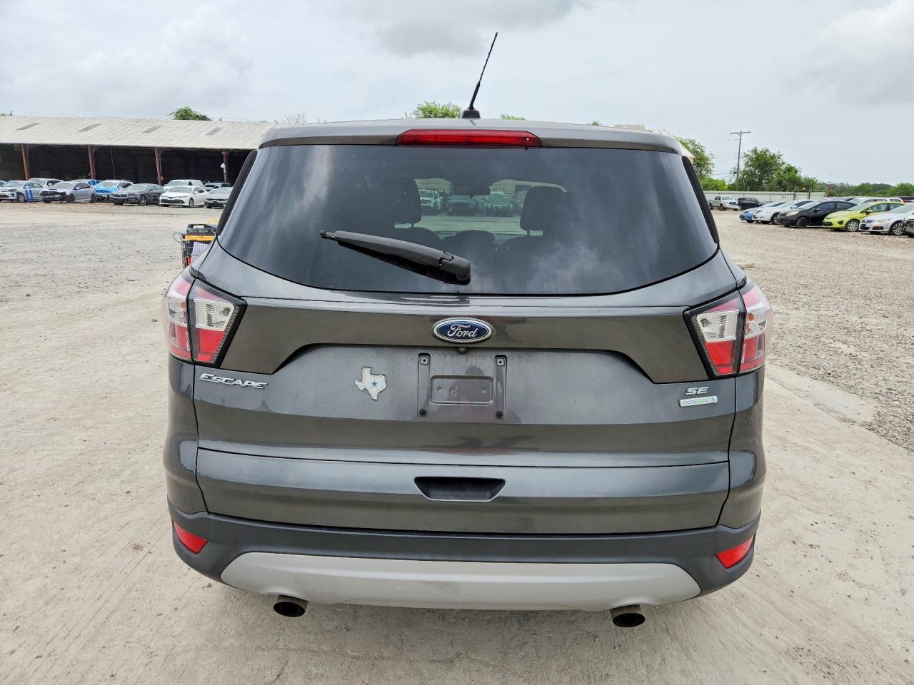 2017 Ford Escape Se - Фото 6