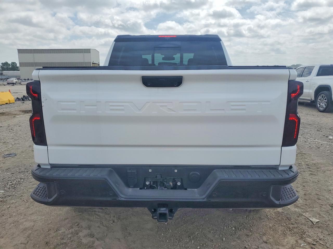 2025 Chevrolet Silverado K1500 Zr2 - Фото 6