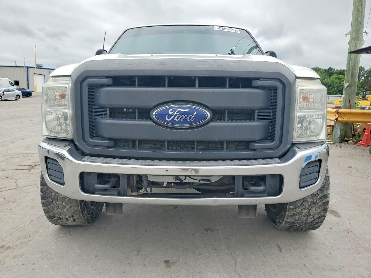 2015 Ford F350 Super Duty - Фото 5