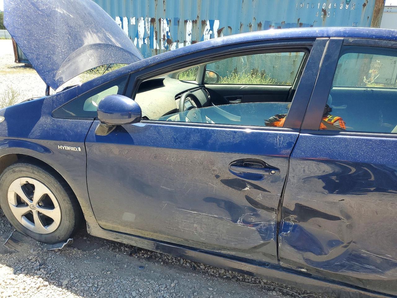 2014 Toyota Prius Two - Фото 7