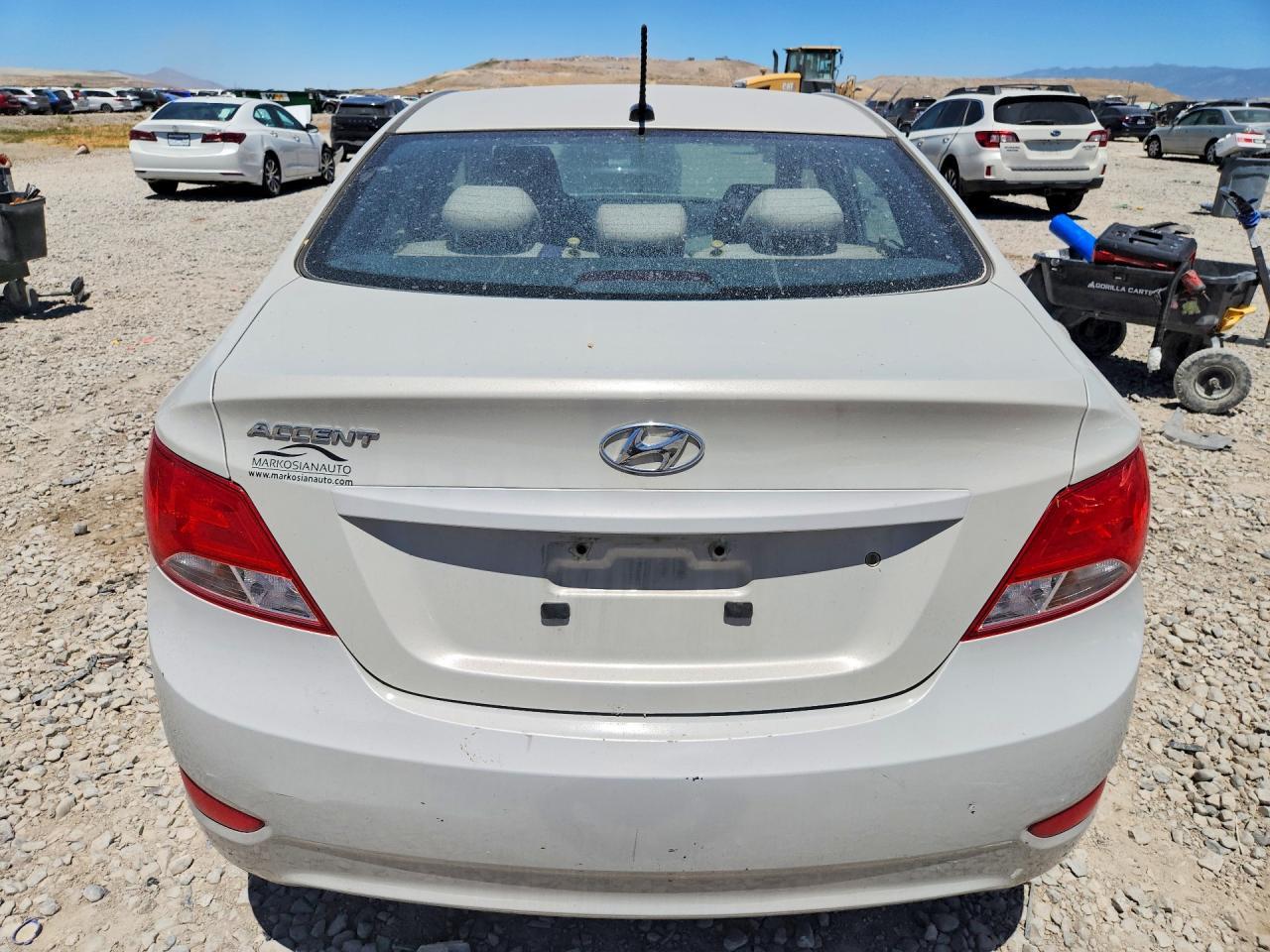 2016 Hyundai Accent Se - Фото 6