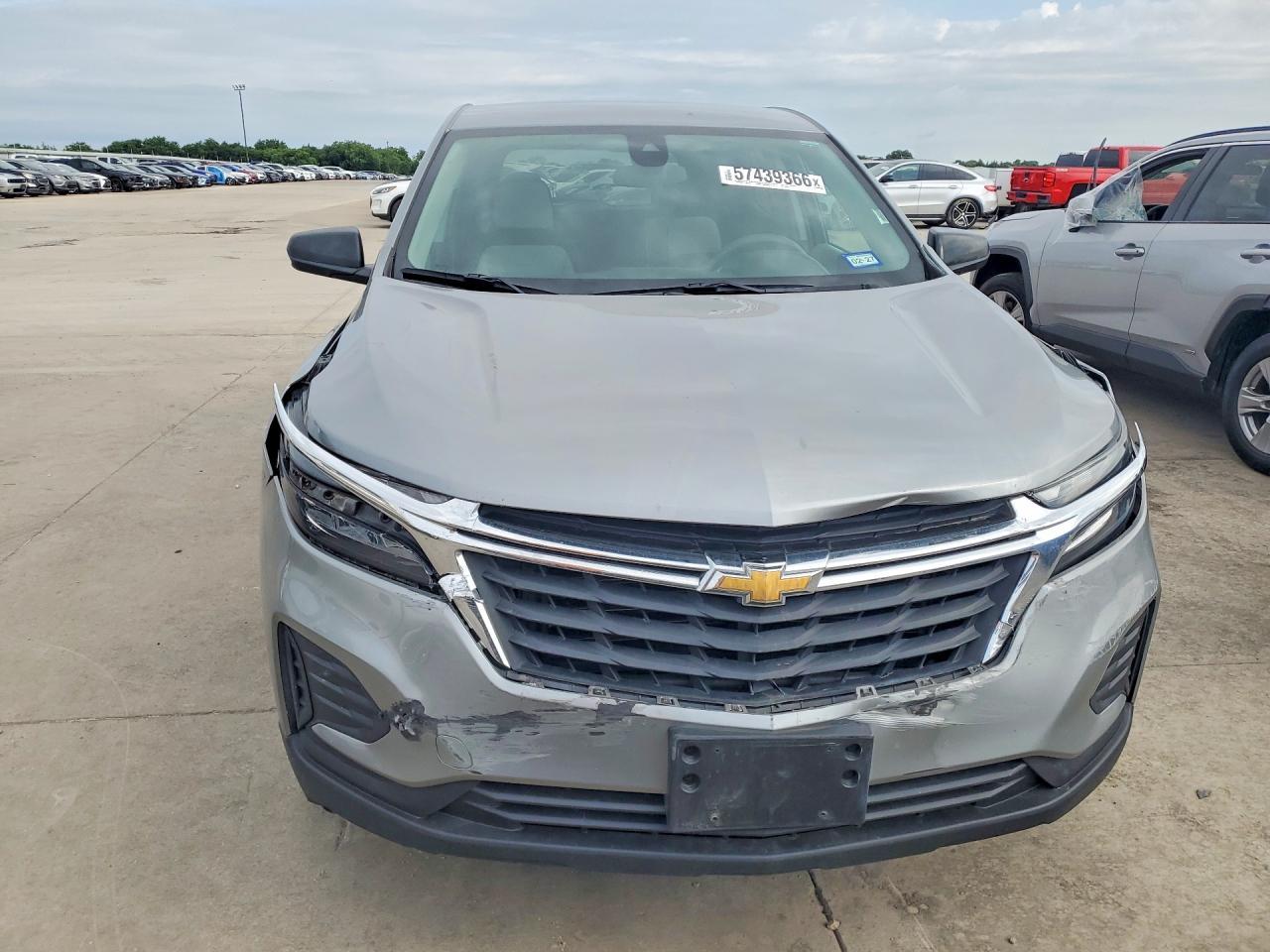 2024 Chevrolet Equinox Ls - Image 5