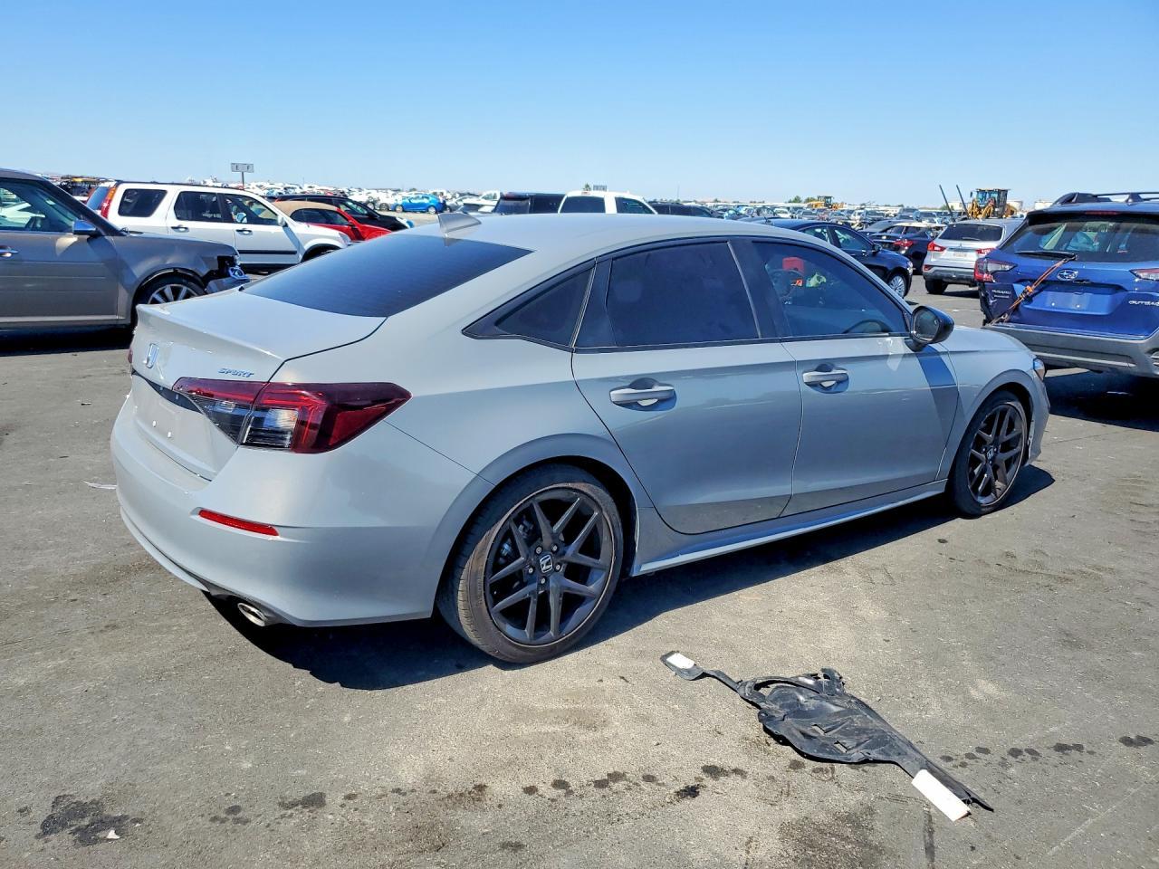 2025 Honda Civic Sport - Фото 3
