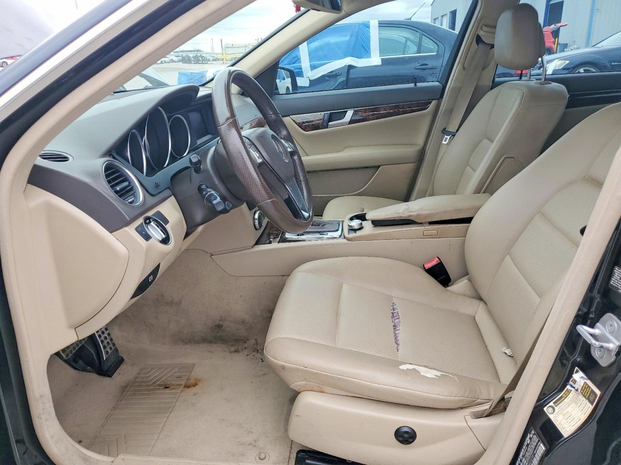 2012 Mercedes-Benz C 250 - Фото 7