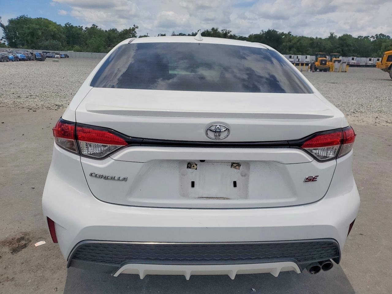 2022 Toyota Corolla Se - Фото 6