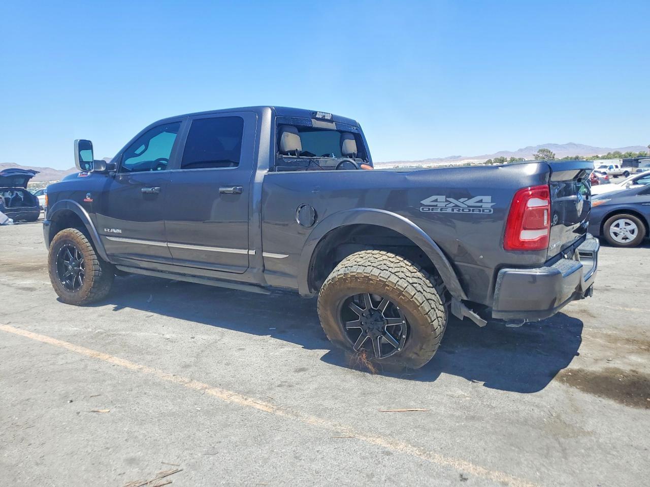 2019 Ram 2500 Limited - Фото 2
