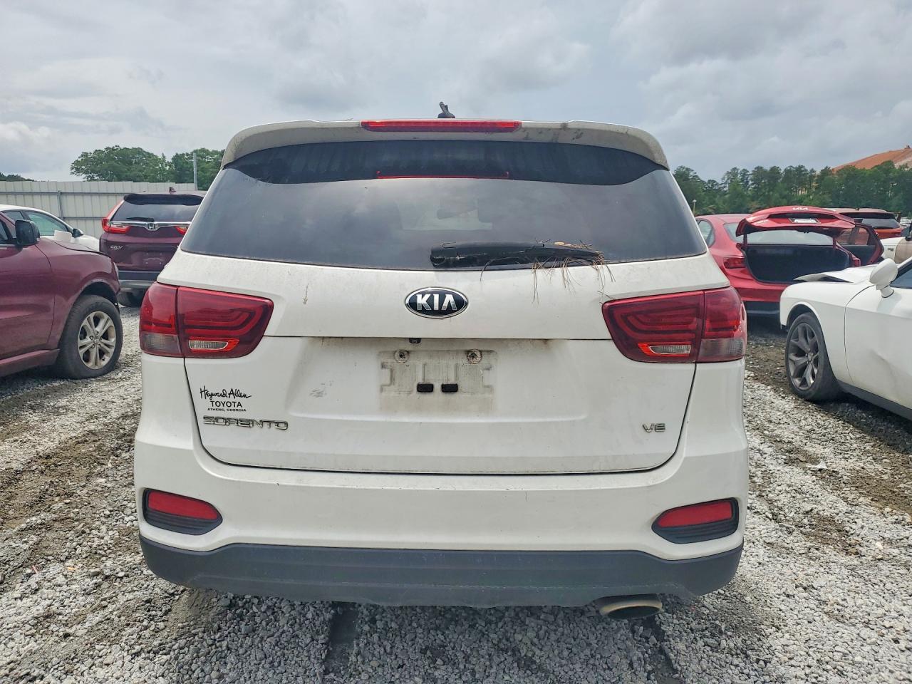 2020 Kia Sorento S - Image 6