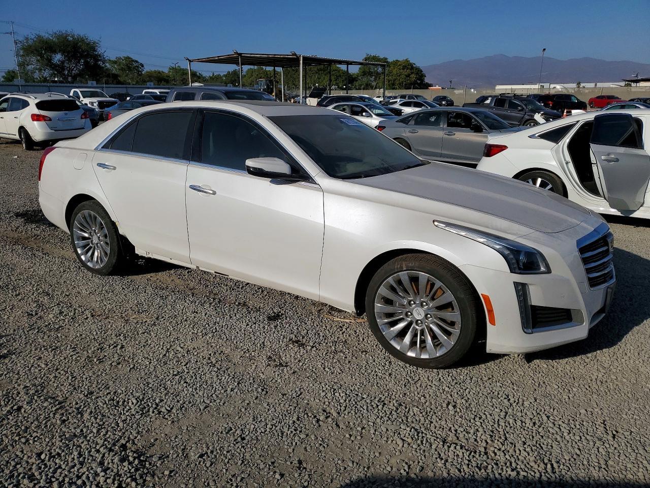 2016 Cadillac Cts Luxury Collection - Image 4