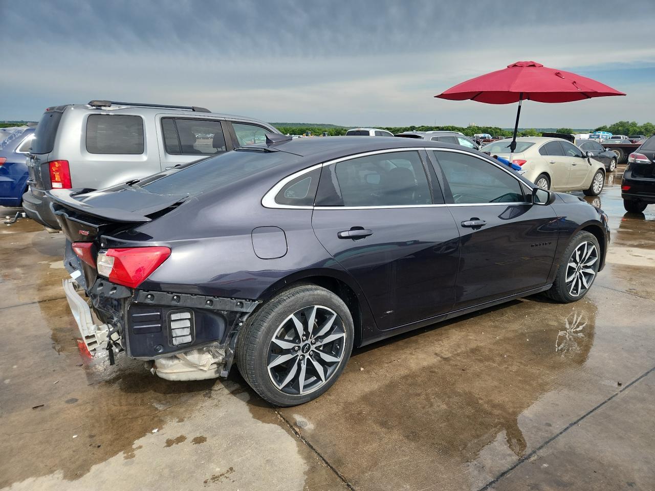 2022 Chevrolet Malibu Rs - Image 2
