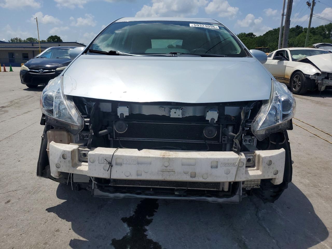 2012 Toyota Prius V Three - Image 5