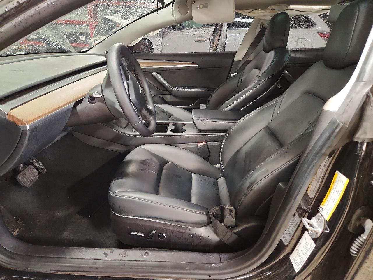 2023 Tesla Model 3 - Фото 7