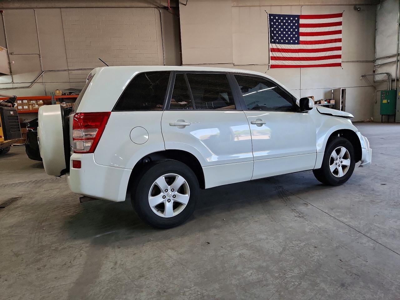 2012 Suzuki Grand Vitara Premium - Фото 3