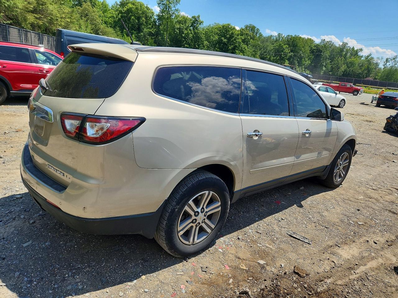 2015 Chevrolet Traverse Lt - Фото 3