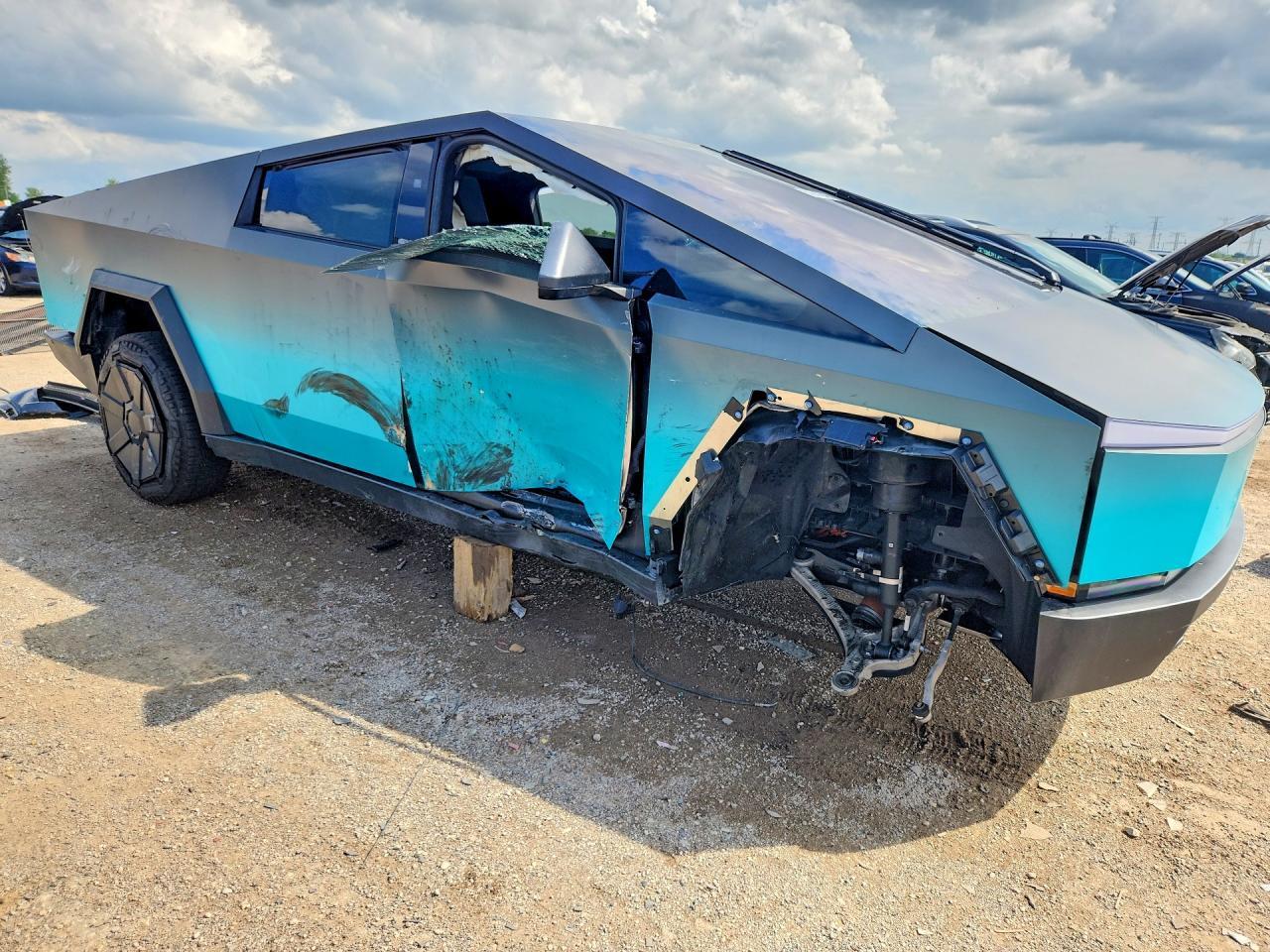 2024 Tesla Cybertruck - Фото 4