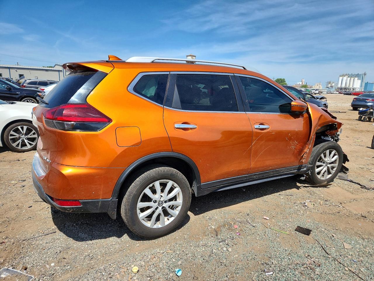 2018 Nissan Rogue Sv - Фото 3