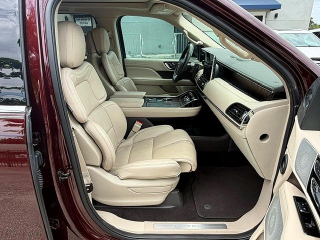 2021 Lincoln Navigator Reserve - Фото 7