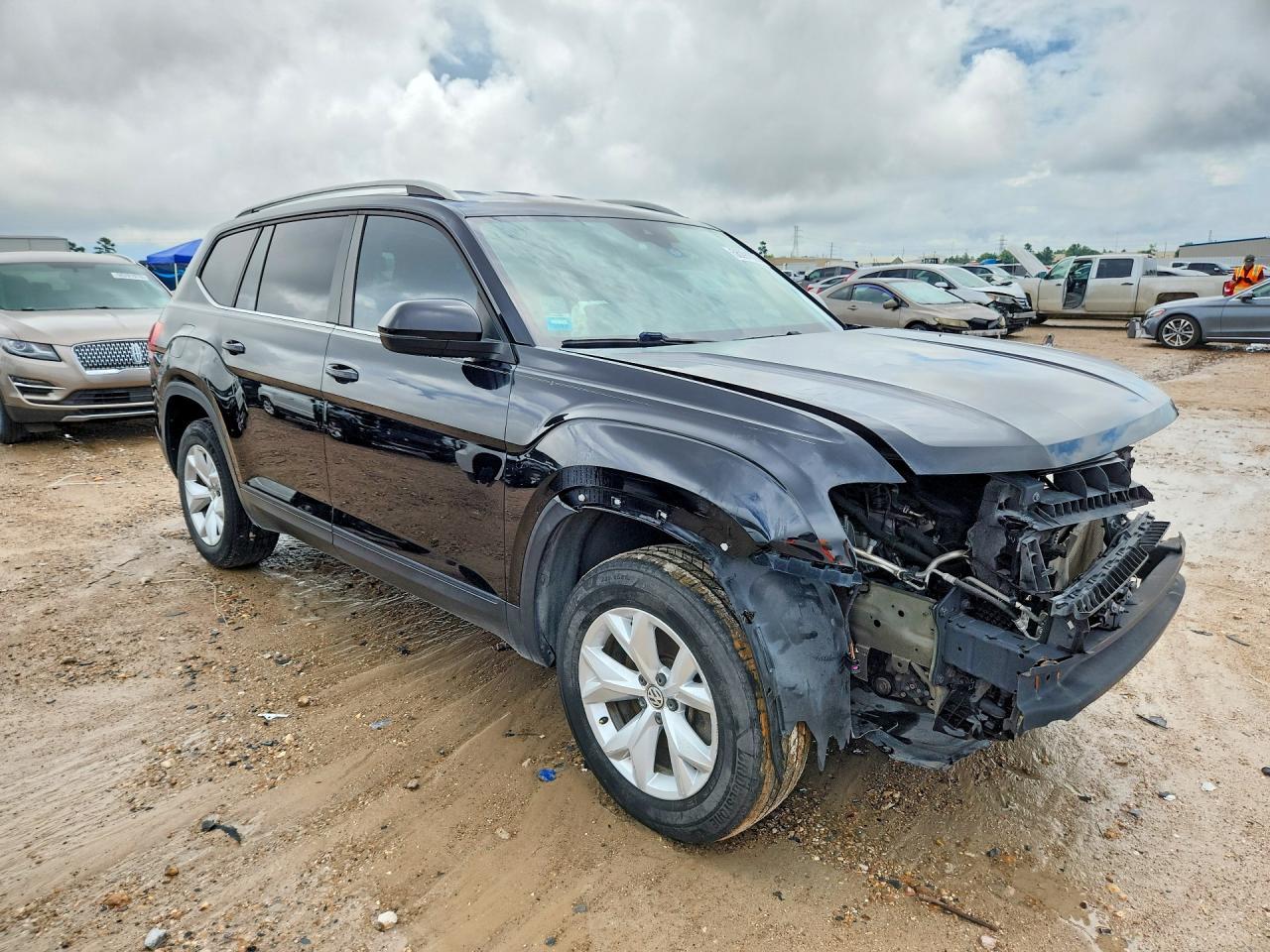 2018 Volkswagen Atlas Se - Фото 4