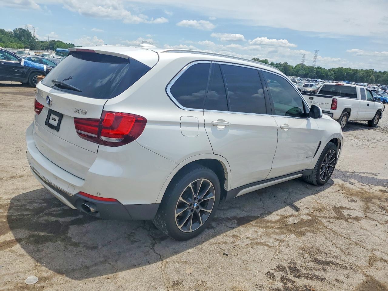 2017 BMW X5 Sdrive35I - Фото 3