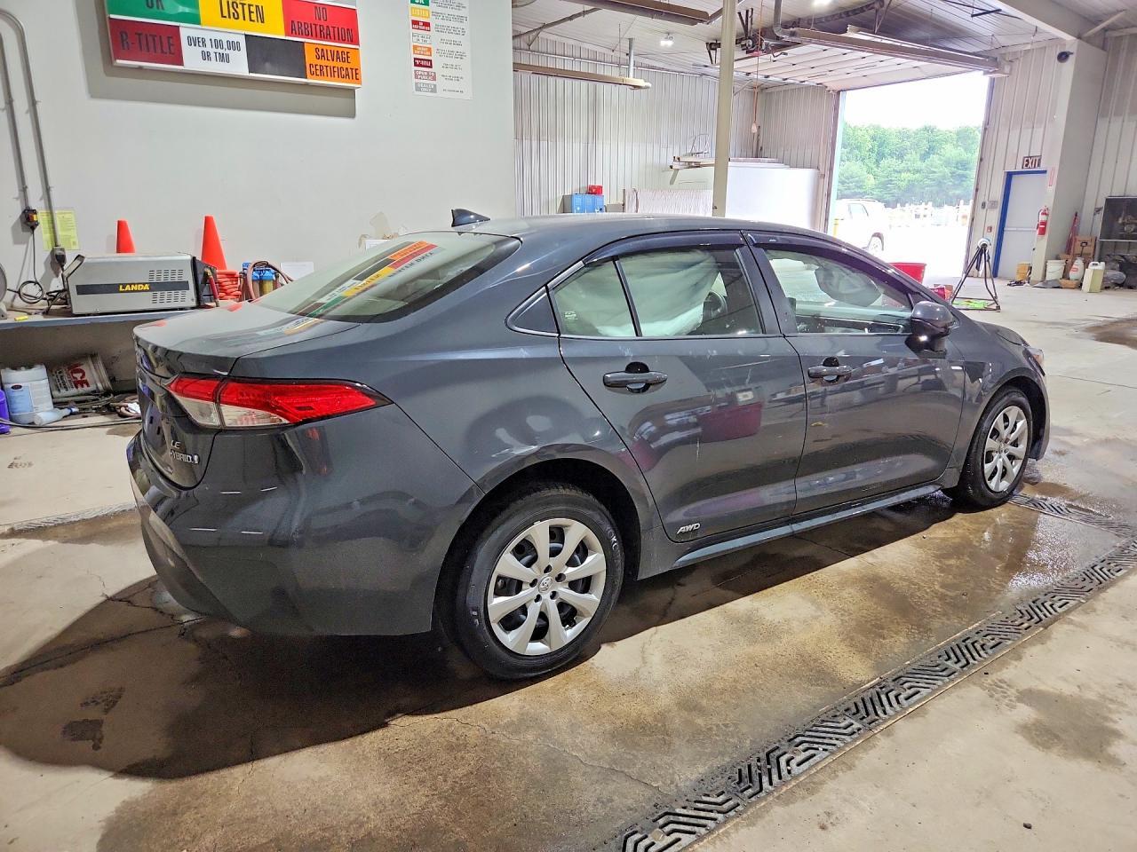 2024 Toyota Corolla Hybrid Le - Image 3