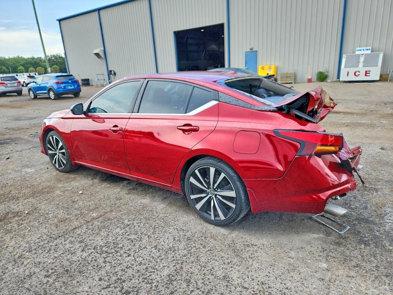 2020 Nissan Altima Sr - Фото 2