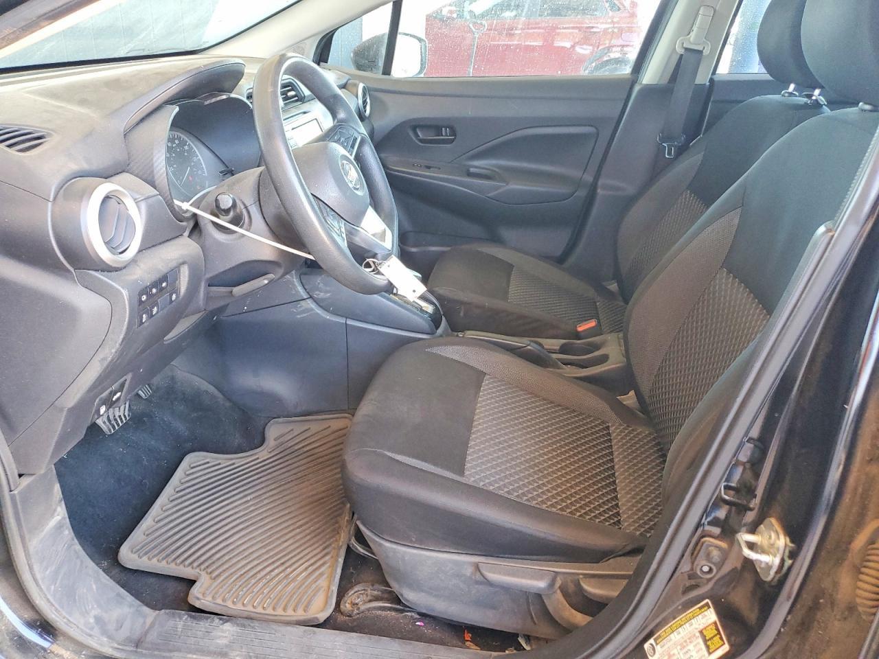 2020 Nissan Versa S - Image 7