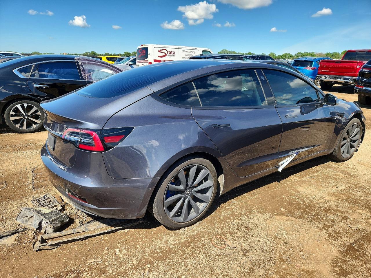 2020 Tesla Model 3 - Image 3