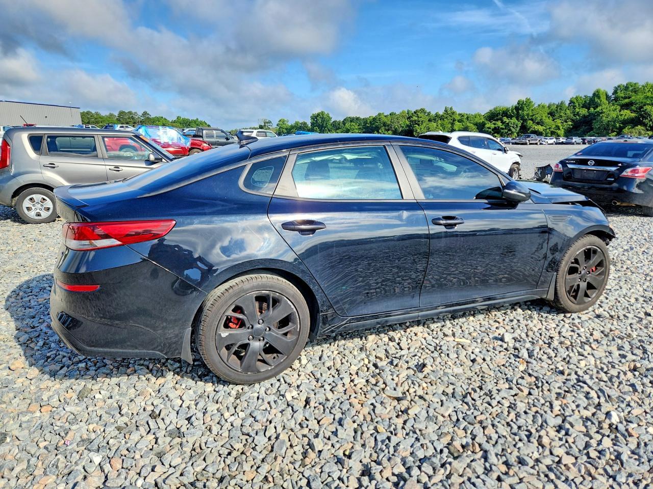 2019 Kia Optima - Фото 3