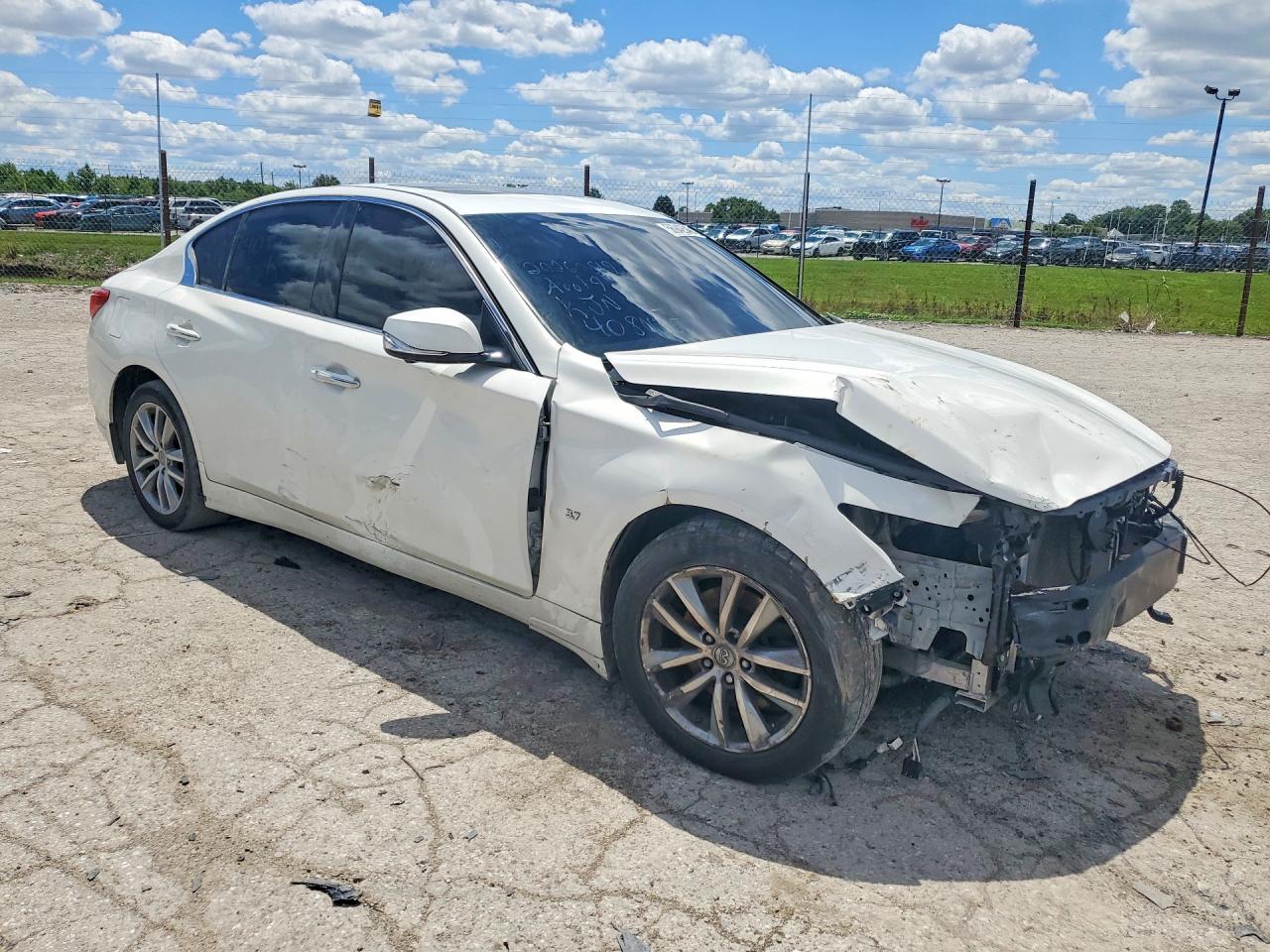 2015 Infiniti Q50 Premium - Фото 4